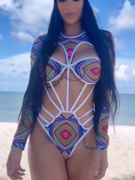 OnlyFans - BIKINI GIRLS 👧 😍 Scene 10411 — photo 13 of 20