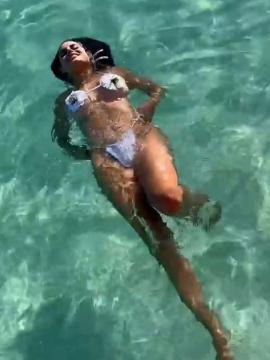 OnlyFans - BIKINI GIRLS 👧 😍 Scene 10413 — photo 1 of 20