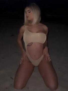 OnlyFans - BIKINI GIRLS 👧 😍 Scene 10416 — photo 18 of 20
