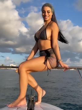 OnlyFans - BIKINI GIRLS 👧 😍 Scene 10424 — photo 5 of 20