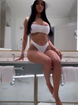 OnlyFans - BIKINI GIRLS 👧 😍 Scene 10425 — photo 19 of 20