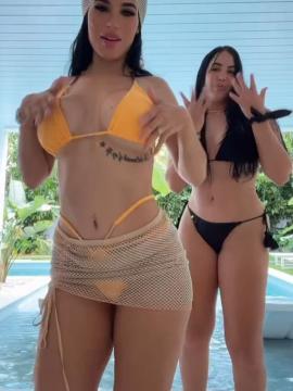OnlyFans - BIKINI GIRLS 👧 😍 Scene 10430 — photo 18 of 20