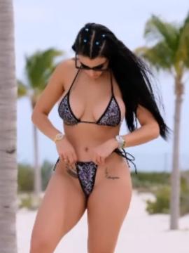 OnlyFans - BIKINI GIRLS 👧 😍 Scene 10432 — photo 16 of 20