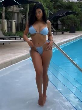 OnlyFans - BIKINI GIRLS 👧 😍 Scene 10434 — photo 18 of 20