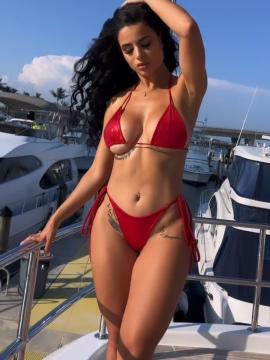 OnlyFans - BIKINI GIRLS 👧 😍 Scene 10438