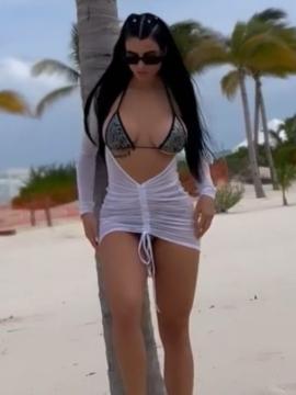 OnlyFans - BIKINI GIRLS 👧 😍 Scene 10441 — photo 1 of 20