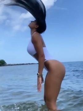 OnlyFans - BIKINI GIRLS 👧 😍 Scene 10446 — photo 5 of 20
