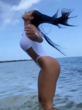 OnlyFans - BIKINI GIRLS 👧 😍 Scene 10446 — photo 7 of 20
