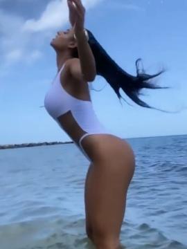 OnlyFans - BIKINI GIRLS 👧 😍 Scene 10446 — photo 8 of 20