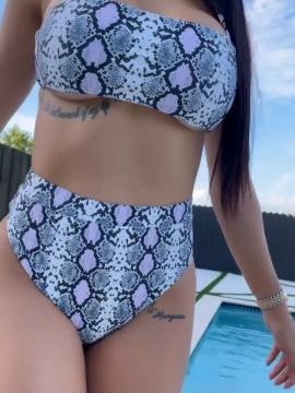 OnlyFans - BIKINI GIRLS 👧 😍 Scene 10450