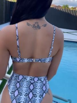 OnlyFans - BIKINI GIRLS 👧 😍 Scene 10450 — photo 14 of 20