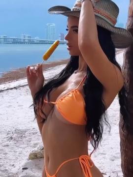 OnlyFans - BIKINI GIRLS 👧 😍 Scene 10455 — photo 9 of 20