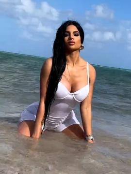 OnlyFans - BIKINI GIRLS 👧 😍 Scene 10463