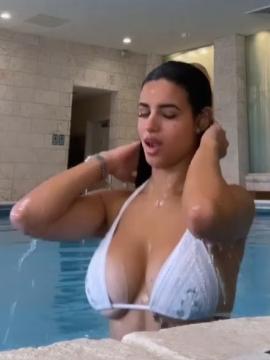OnlyFans - BIKINI GIRLS 👧 😍 Scene 10466 — photo 7 of 20