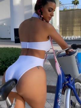 OnlyFans - BIKINI GIRLS 👧 😍 Scene 10487 — photo 13 of 20