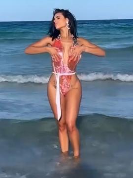 OnlyFans - BIKINI GIRLS 👧 😍 Scene 10505 — photo 14 of 20