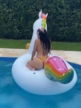 OnlyFans - BIKINI GIRLS 👧 😍 Scene 10526 — photo 19 of 20