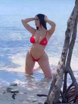 OnlyFans - BIKINI GIRLS 👧 😍 Scene 10541