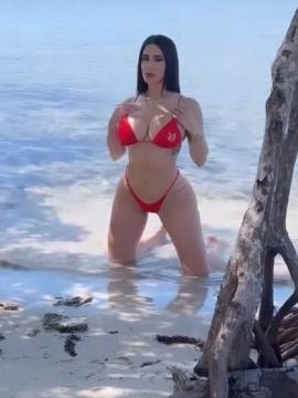 OnlyFans - BIKINI GIRLS 👧 😍 Scene 10541 — photo 9 of 20