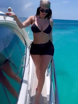OnlyFans - BIKINI GIRLS 👧 😍 Scene 10550 — photo 3 of 20