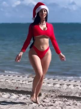 OnlyFans - BIKINI GIRLS 👧 😍 Scene 10553 — photo 7 of 20