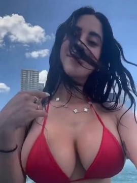 OnlyFans - BIKINI GIRLS 👧 😍 Scene 10555