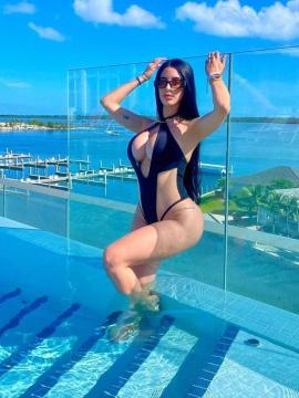 OnlyFans - BIKINI GIRLS 👧 😍 Scene 10555 — photo 18 of 20