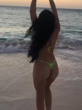 OnlyFans - BIKINI GIRLS 👧 😍 Scene 10577 — photo 12 of 20