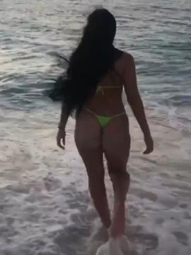 OnlyFans - BIKINI GIRLS 👧 😍 Scene 10577 — photo 15 of 20