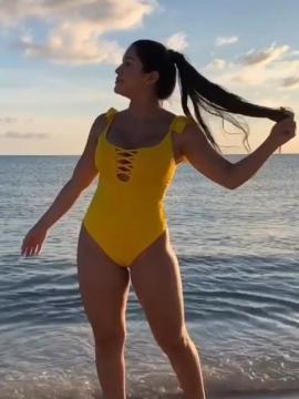 OnlyFans - BIKINI GIRLS 👧 😍 Scene 10588 — photo 8 of 20
