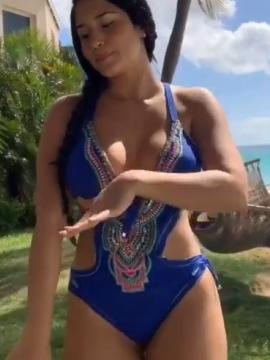 OnlyFans - BIKINI GIRLS 👧 😍 Scene 10590 — photo 10 of 20