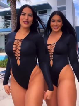OnlyFans - BIKINI GIRLS 👧 😍 Scene 10624 — photo 13 of 20