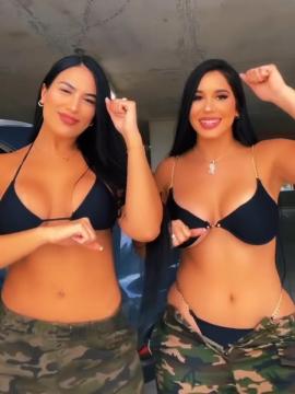OnlyFans - BIKINI GIRLS 👧 😍 Scene 10626 — photo 1 of 20