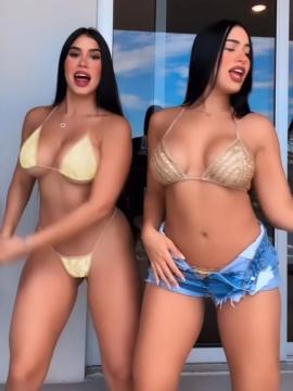 OnlyFans - BIKINI GIRLS 👧 😍 Scene 10627 — photo 3 of 20