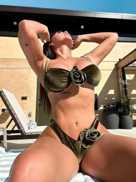 OnlyFans - BIKINI GIRLS 👧 😍 Scene 10658
