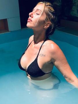 OnlyFans - BIKINI GIRLS 👧 😍 Scene 10680 — photo 10 of 20