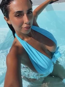 OnlyFans - BIKINI GIRLS 👧 😍 Scene 10771