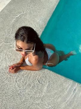OnlyFans - BIKINI GIRLS 👧 😍 Scene 10807