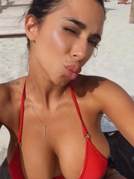 OnlyFans - BIKINI GIRLS 👧 😍 Scene 10812 — photo 10 of 20