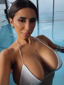OnlyFans - BIKINI GIRLS 👧 😍 Scene 10821 — photo 1 of 20