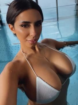 OnlyFans - BIKINI GIRLS 👧 😍 Scene 10821 — photo 2 of 20