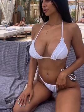 OnlyFans - BIKINI GIRLS 👧 😍 Scene 10822 — photo 14 of 20