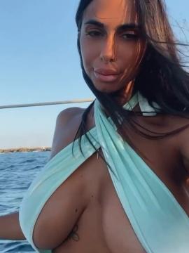 OnlyFans - BIKINI GIRLS 👧 😍 Scene 10833