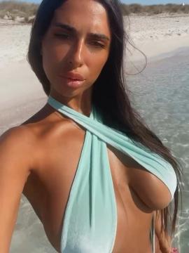OnlyFans - BIKINI GIRLS 👧 😍 Scene 10833 — photo 14 of 20