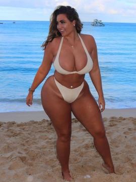 OnlyFans - BIKINI GIRLS 👧 😍 Scene 10853 — photo 8 of 20