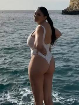 OnlyFans - BIKINI GIRLS 👧 😍 Scene 11016 — photo 1 of 20