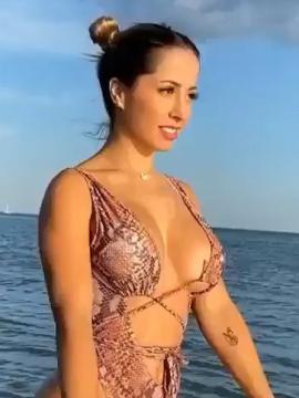 OnlyFans - BIKINI GIRLS 👧 😍 Scene 11028 — photo 7 of 20
