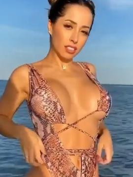 OnlyFans - BIKINI GIRLS 👧 😍 Scene 11028 — photo 11 of 20