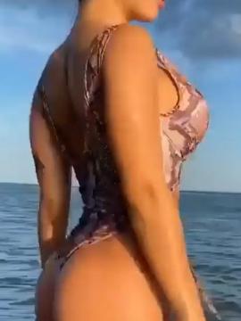OnlyFans - BIKINI GIRLS 👧 😍 Scene 11028 — photo 14 of 20