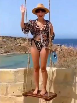 OnlyFans - BIKINI GIRLS 👧 😍 Scene 11153 — photo 14 of 20